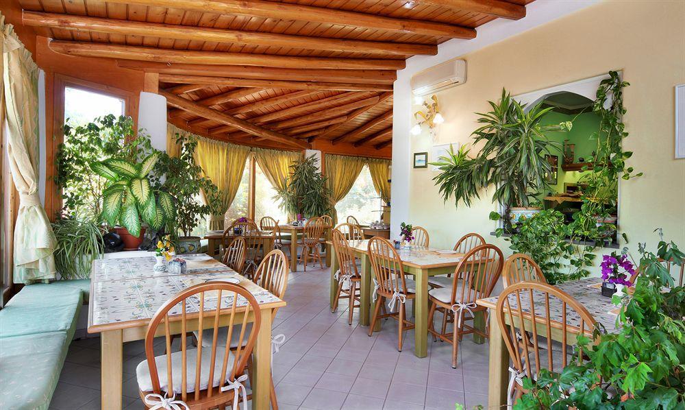 Hotel Residence Mendolita Lipari  Exterior foto