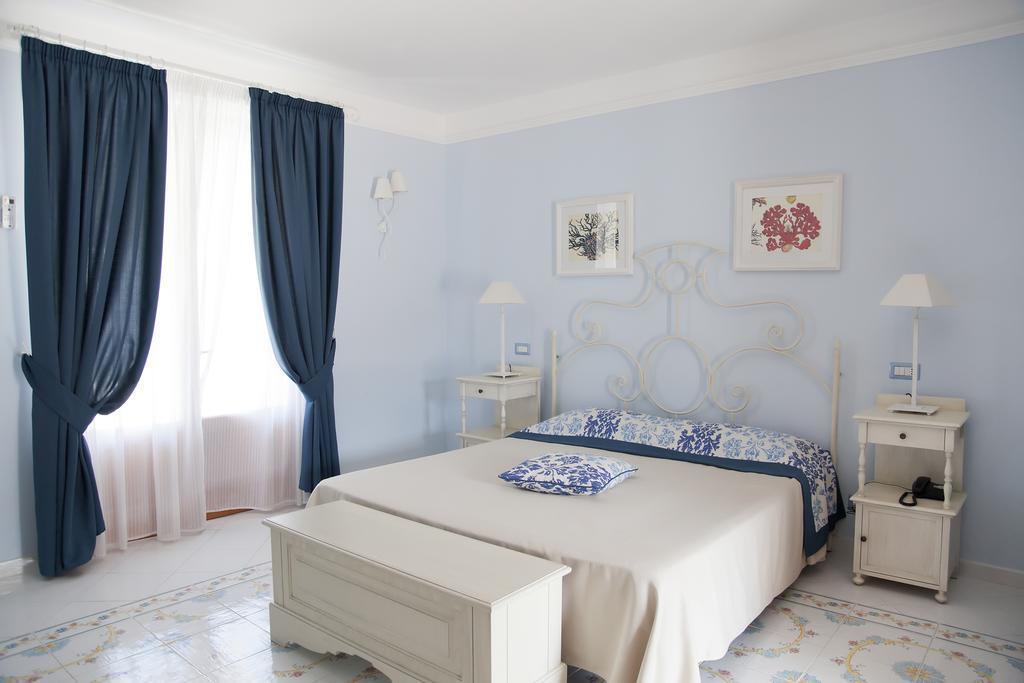 Hotel Residence Mendolita Lipari  Exterior foto