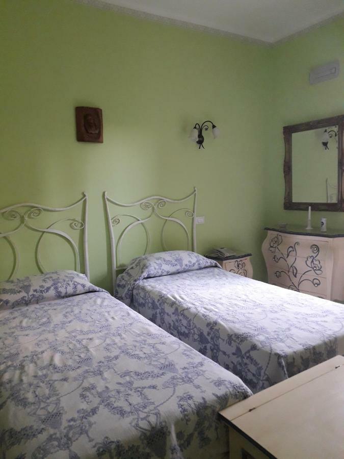 Hotel Residence Mendolita Lipari  Exterior foto